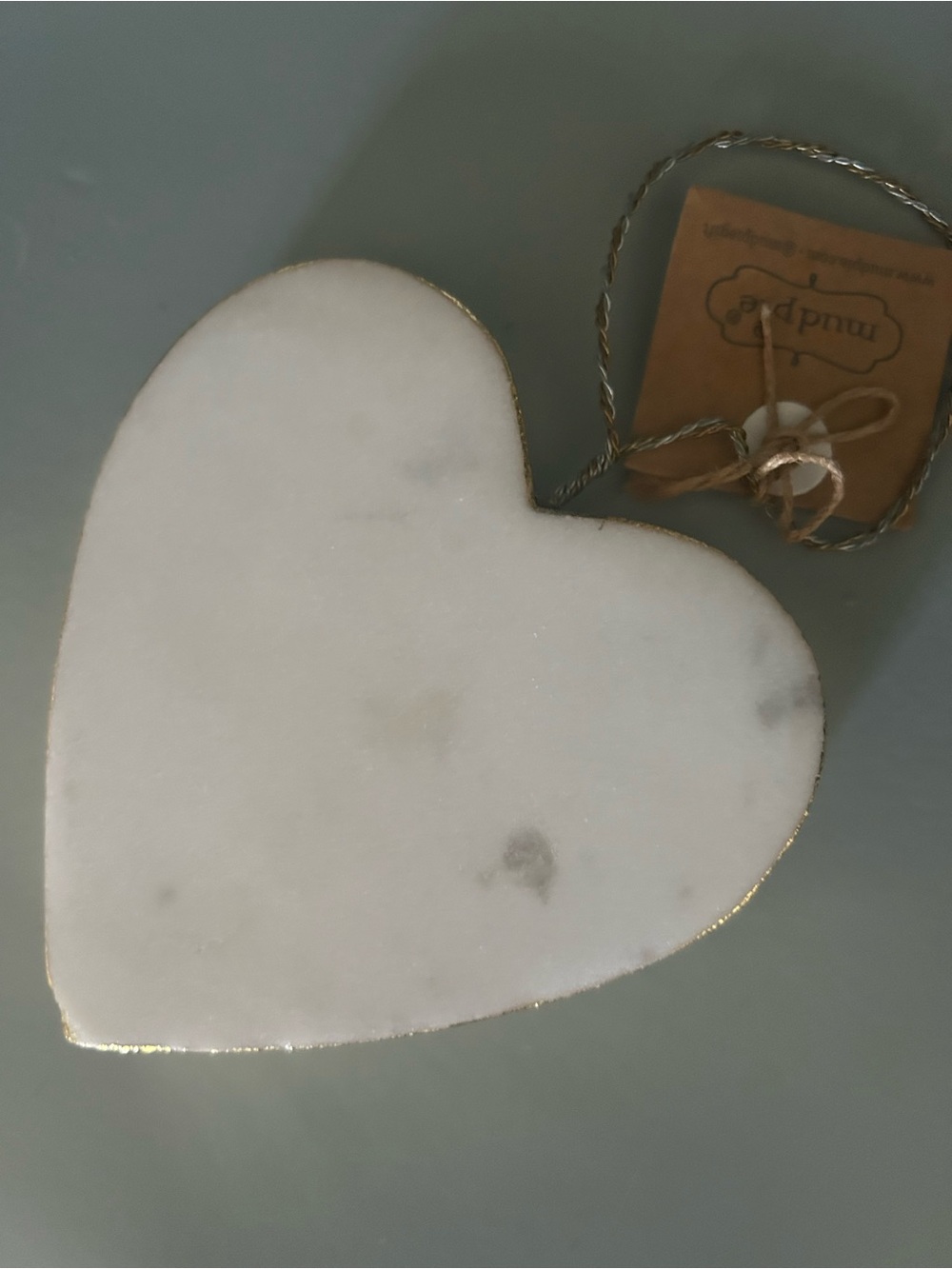 NWT White Marble Heart Paperweight Ornament Coaster - Picture 2 of 3